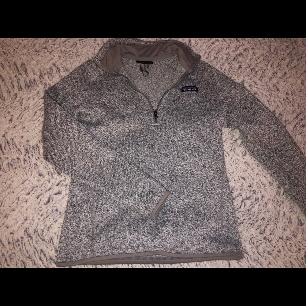 GREY PATAGONIA QUARTER ZIP